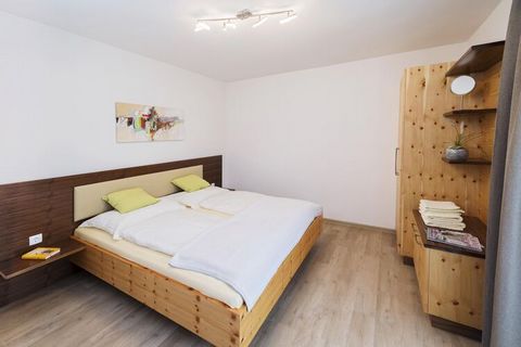 Adults Only (from 16 years) Apartments with outdoor pool and private pool on Lake Klopeiner See in the district of Wasserhofen, in the midst of untouched nature in a quiet, idyllic and sunny location on the outskirts, only a few kilometers from Lake ...