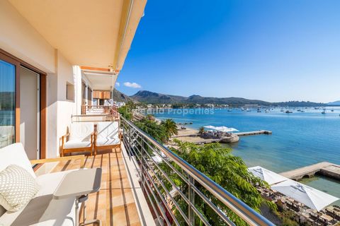 Front line apartment with sea views and direct access to the beach in Puerto Pollensa Beautifully renovated, this front line apartment is offered for sale in Puerto Pollensa, directly on the Pine Walk promenade , with incredible panoramic sea views, ...
