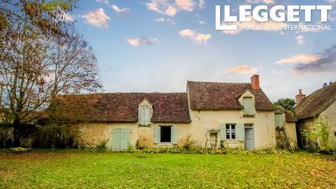 A25265AF37 - This charming one bedroom cottage is full of original character features and sits in a hamlet close to the lovely little town of Bossay sur Claise in the south of the Indre et Loire, which has a bakery and regular market and is only a fe...