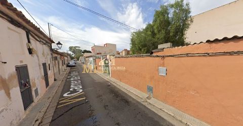 BEBAUBARES GRUNDSTÜCK ZUM VERKAUF IN NOU LEVANTE, PALMA