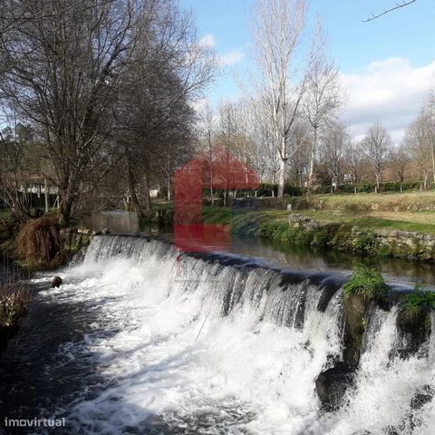 A vendre Moulin avec 96m2 de surface couverte à Sabariz, Vila Verde! Moulin en état; Excellente exposition au soleil; Quartier calme à côté du centre de Vila Verde; Des paysages fantastiques! Raisons d’acheter avec INOVA Le meilleur accompagnement Av...