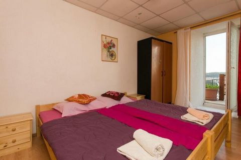 Guest House Barbara features a spacious terrace with panoramic views of Gruž Bay and stone outdoor fireplace. Free private parking is available, reservation is required. The rooms come with free WiFi and sea views. A shared bathroom with shower and w...