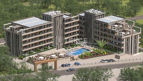 Appartements au rez-de-chaussée et au rez-de-jardin dans un complexe avec piscine à Torbalı İzmir Les appartements sont situés dans le quartier d'Ayrancılar à Torbalı, İzmir. Situé à proximité de l'aéroport Adnan Menderes, Ayrancılar attire l'attenti...