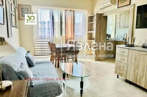 Yavlena Agency offers exclusively for sale a one-bedroom brick apartment located in the very heart of Varna, steps away from the Humanitarian High School and all the central amenities of the city. The apartment is located on the 6th floor in a well-m...