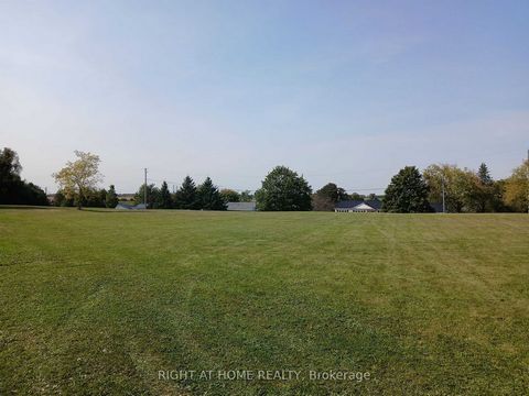 KNOWN TO THE LOCALS FOR DECADES AS THE YELVERTON BASEBALL FIELD! THIS VACANT BUILDING LOT MAKES OPPORTUNITY FOR YOUR VERY OWN FIELD OF DREAMS!! WONDERFUL VIEW OVER THE COUNTRYSIDE FROM THIS HIGH DRY, WEDGED SHAPED LOT WITH 275 FT OF FRONTAGE. NO DISA...