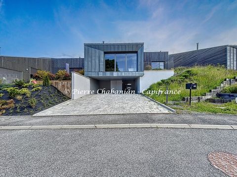 Villa bioclimatique à vendre - 6 pièces - SAINT JULIEN EN GENEVOIS (74) - 151 m2 habitables - 243 m2 utiles - piscine