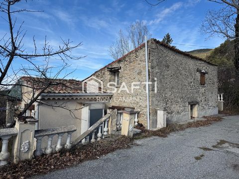 Vallée de l'Esteron Petite Maison en Pierres