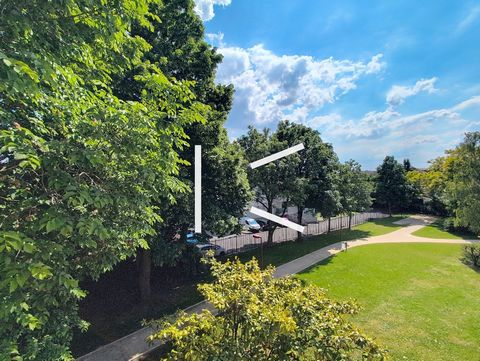 Vous rêvez de vivre en plein centre-ville, tout en profitant d’un cadre paisible et lumineux ? Votre agence KERNEL IMMOBILIER vous propose ce superbe appartement de type F4, idéalement situé en plein coeur du vieux Gonesse, à deux pas des commerces, ...