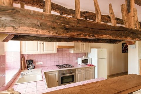Tucked away in the peaceful countryside just 1 km from Padirac, this charming 3-bedroom home showcases traditional Lotoise architecture, complete with a turret and slate roof. Surrounded by a spacious garden filled with fruit trees, flowers, and shru...