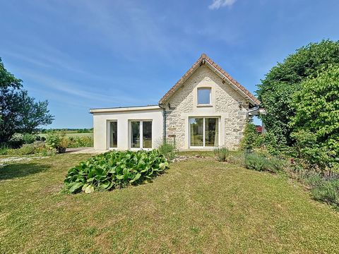 Maison 7 pièces 200m², double garage sur 3400m² de terrain