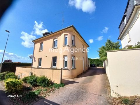 Maison - Usage professionnel ou familial - 290 m²