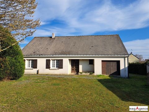 BLAIN Bourg Maison de plain pied-2 garages-Grenier aménageable.