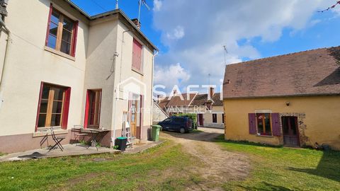 Ensemble immobilier comprenant 2 maisons et un hangar