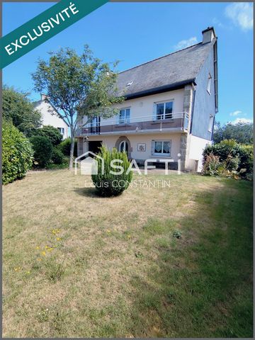 Maison familiale lumineuse sur 2 niveaux , avec 5 chambres et possibilité investissement locatif avec T1 au rdc sur terrain plus de 1000m2 avec dépendances et garages