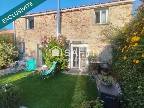 Maison en pierre avec double accès – Idéale pour résidence principale ou activité indépendante – Rouans centre