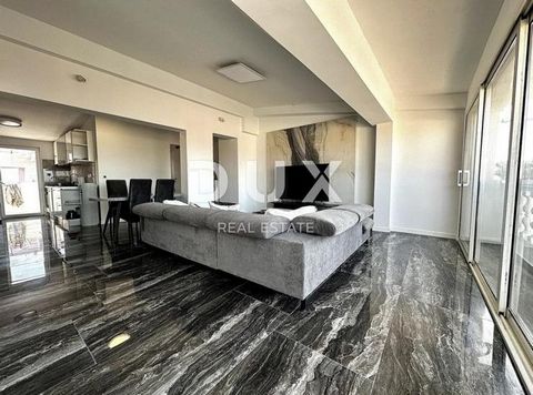 Location: Zadarska županija, Zadar, Stanovi. ZADAR, APARTMENTS - TOP OPPORTUNITY! Spacious apartment of 74 m2! We present to you a wonderful apartment in a great location in Zadar. The apartment consists of two bedrooms, a bathroom, a spacious living...
