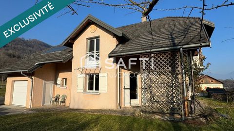 Magnifique maison d'architecte avec parc arboré de 1815 m2 .