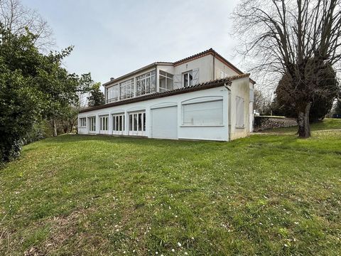 Ensemble immobilier exceptionnel à Pujols