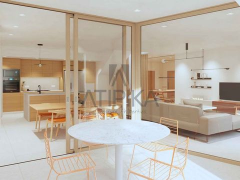 Ce nouveau penthouse spectaculaire, situé dans une zone centrale à seulement cinq minutes à pied du monastère de Sant Cugat, est un véritable bijou architectural. Situé dans une rue calme et piétonne regorgeant de commerces et de services, cet appart...