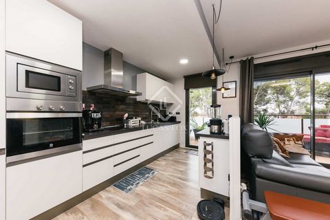 Lucas Fox presents this impressive apartment with two double bedrooms and a full bathroom . In its layout, the bright and cozy living-dining room stands out, perfectly integrated with the kitchen. This open space creates a warm and welcoming atmosphe...