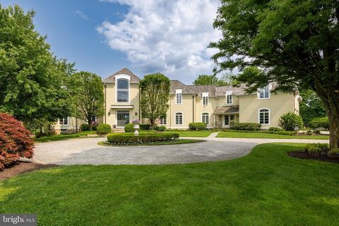 Reminiscent of classic seaside architecture seen in New England coastal destinations like Martha's Vineyard and Nantucket, a stunning waterfront home is sited on nearly three acres in Moorestown. Tucked into its acreage fronting Rancocas Creek, the r...