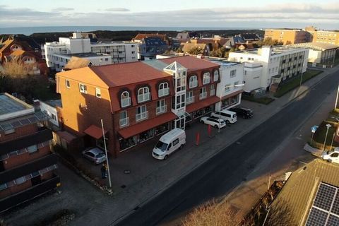 Die Wohnung befindet sich in der 1. Etage eines Appartementhauses in zentraler Lage von Westerland in unmittelbarer Nähe zum Strand.  Das Studio Appartement mit offenem Zugang zur Küche ist hell und freundlich . Die Küchenzeile ist gut ausgestattet. ...