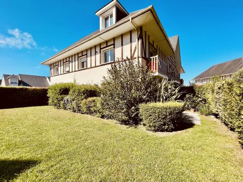 **** EXCLUSIVITE NORMANDY IMMOBILIER VILLERS-SUR-MER **** DOMAINE HARMONIA, avenue de la Brigade Piron, résidence récente de 2008, grand appartement 3 pièces de 73 m2 carrez de plain-pied bénéficiant d'un jardin privatif de 152 m2 exposé SUD OUEST et...