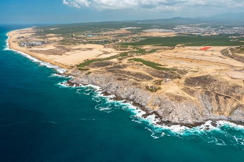 Old Lighthouse Golf and Ocean Club is one of Los Cabos newest private golf communities. The Pacific coast location - home to Quivira, boasts rare and spectacular views with three miles of pristine beaches and world-class Jack Nicklaus Signature golf....