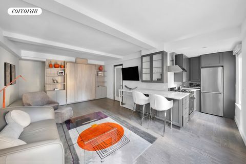 Modernes Designer-Studio in Beekman 319 East 50th Street, Wohnhaus 9-D 459.000 $ Dieses nach Süden ausgerichtete, moderne Studio verfügt über schöne weiße Eichenböden und eine große offene Küche mit hochmodernen Edelstahlgeräten und exquisiten Marmor...