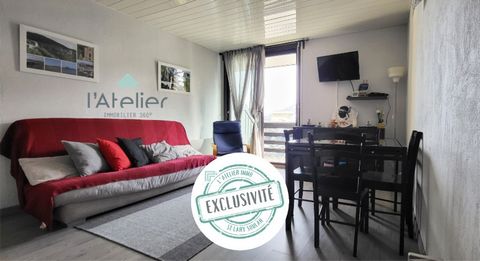 Venez découvrir en exclusivité ce charmant studio bien rénové au Pla d'Adet, au pied de la station de Saint-Lary Soulan ! Pour les amoureux des grands espaces, des sports d'hiver, et de notre belle vallée d'Aure, vous apprécierez la localisation oppo...