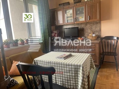 Great multi-room apartment in the heart of The City of Sofia. Varna. Meters from the Sea Garden and Sports Hall, the apartment has an excellent location and nice sea and city views. The apartment is very warm and sunny, completely renovated and ready...