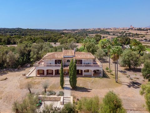 Beautifully renovated country finca on a large private plot in Muro Located in the peaceful village of Muro on sunny Mallorca, this charming farmhouse is offered for sale within easy reach of the delightful rural town of Muro, and at a short drive to...