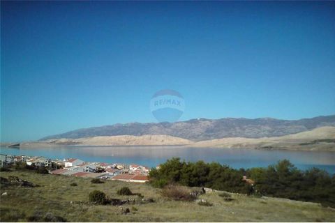 Location: Zadarska županija, Pag, Pag. ID CODE: 300411001-398 Marijana Dabo Kustić Agent s licencom Mob: +385 91 466 0640 Tel: 053560173 E-mail: m.dabo-kustic@remax.hr https://www.remax.hr/Complete