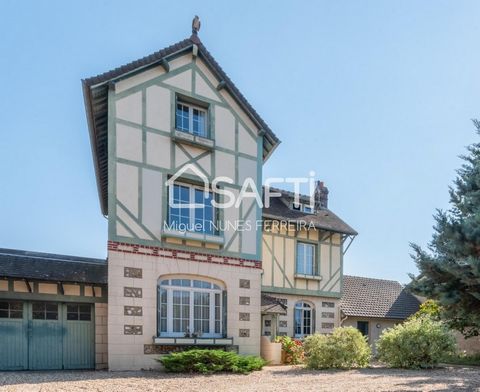 Découvrez cette magnifique maison anglo-normande de 206m2 située à Saint-Aubin-Lès-Elbeuf, à seulement quelques minutes à pied de la gare et à moins de 10min en voiture du centre commercial de Tourville-La-Rivière et de l'autoroute A13, offrant un ac...