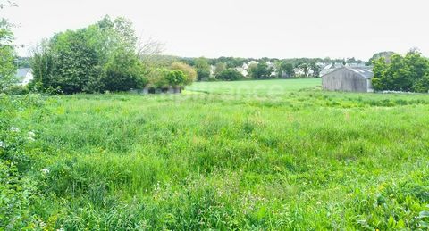 Terrain à vendre CARHAIX PLOUGUER (29)