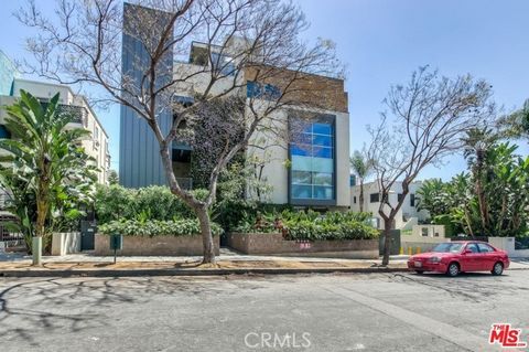 Welcome to 1250 N. Harper Ave Unit 306a sophisticated modern residence in the heart of West Hollywood. This rare Top Floor 2BD/2BA condo in a 2009-built, 32-unit architectural building is one of only three units offering a private rooftop deck with s...