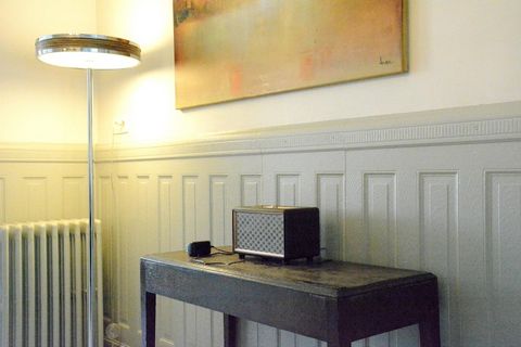 Boasting of the wonderful location close to everything and a private terrace, this stylish 4-bedroom holiday home in Bouillon is perfect for a relaxed holiday. 8 people can sleep here, and it is suited for a large family, several small families, or p...
