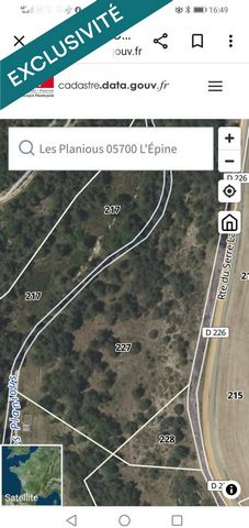 Superbe terrain agricole avec ruisseau !