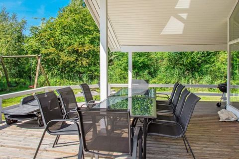 A holiday cottage with a whirlpool, located on a lovely plot with plenty of options for activities and sun hours. The whirlpool can be found in the bathroom where you can sit back and relax after a long day with plenty of fresh air and activities. Th...