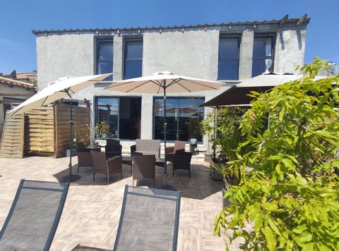 Discover this rare gem in the heart of Mervent—a character-filled home with sweeping panoramic views of lakes and forests. Ideal as a primary residence, holiday retreat, gîte or professional space (subject to necessary permissions), this versatile pr...