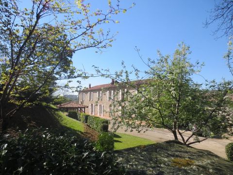 Ensemble de 3 Maisons en pierre à 20mn d'Agen, 1h15 de Bordeaux