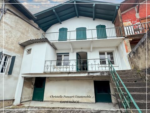 Maison à vendre 8 pièces PEYREHORADE (40)