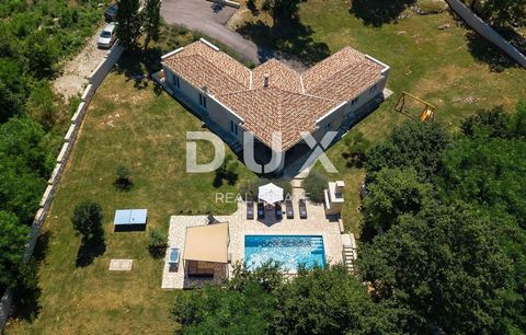 Location: Istarska županija, Kršan, Kršan. ISTRIA, KRŠAN - House with a swimming pool on a spacious plot and complete privacy Kršan is a municipality located in the greenery of eastern Istria. It lies southwest of the Učka Nature Park and consists of...