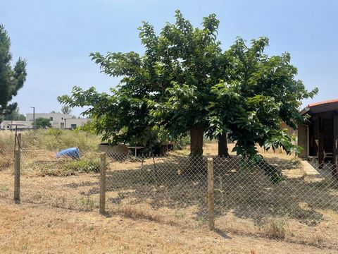 Terrain constructible de 311m2 à Serignan-Viabilisé-Proche mer