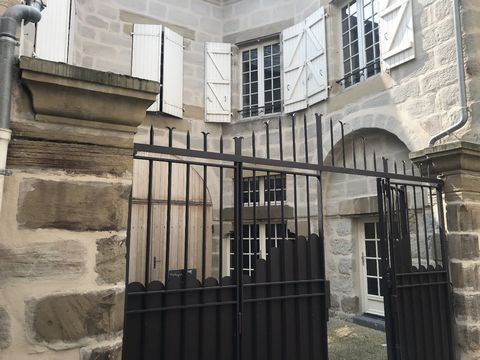 Maison en pierres hyper centre de Brive
