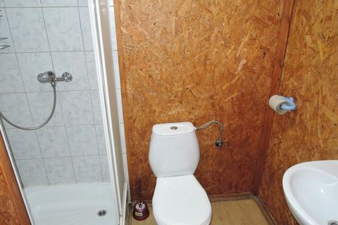 We invite you to the agritourism farm in Kołczewo located directly next to the Wolin National Park. We offer 1-5 person rooms with bathrooms. Guests have access to a communal kitchen, where you can prepare meals. The plot is surrounded on three sides...