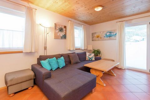 Resting near the Dachstein-West ski area, this is a splendid chalet in Annaberg-Lungötz. It is ideal for a family or a group, accommodating 6 guests in its 3 bedrooms. During winter, the Dachstein-West ski area is a paradise for winter sports. The ch...