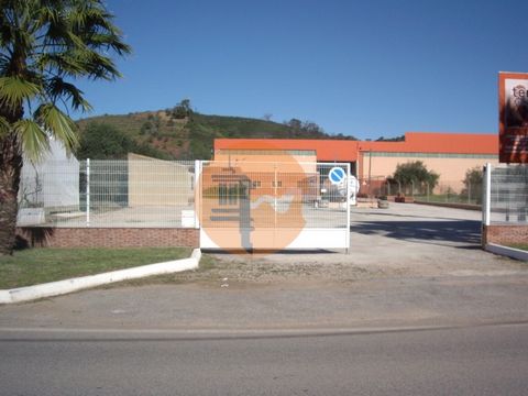 Warehouse located in Santa Catarina Fonte do Bispo, 7 KM to the entrance on the A22 towards Spain. With 7 meters in height, water abstraction itself. Mains water, gas tank with a capacity of 22,000 liters. Building area: 2520m2. Uncovered area: 1671m...