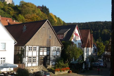 Ubicado en la pintoresca ciudad de Schwalenberg, Alemania, esta casa de vacaciones con 1 dormitorio es ideal para parejas en una escapada de fin de semana. La casa cuenta con balcón y muebles de jardín para salón.