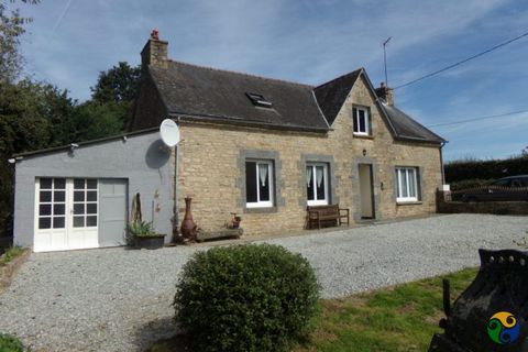 This lovely house is located in a quiet hamlet close to the popular large village of Plemet. A traditional stone house set in an acre of grounds the property offers huge potential. The house offers bright open living spaces with a modern lounge, kitc...